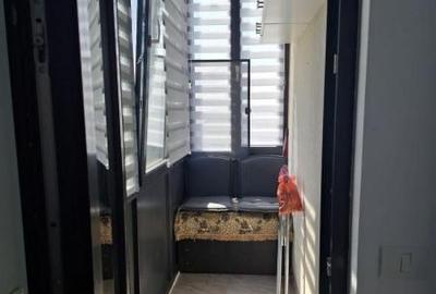 Apartament cu 2 camere decomandat, mobilat în Km 5 - 5