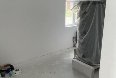 Casă cu 8 camere cu Teren 2100 Mp în Central - 13