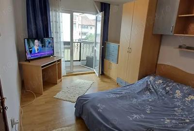 Vand apartament cu 2 camere, zona Lenin Sud - 7