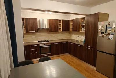 Apartament cu 3 camere semidecomandat, mobilat în Florești - 3