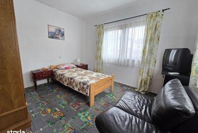 Casă cu 5 camere cu Teren 1543 Mp în Filipeștii de Pădure - 2
