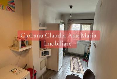 Garsonieră decomandată în 1 Mai - 3