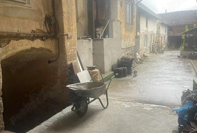 Casă cu 3 camere în Ilidia - 2