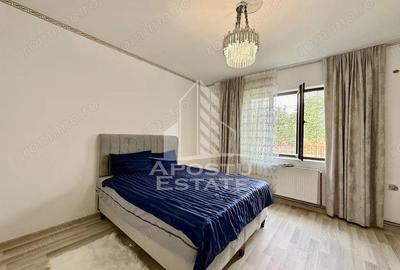 Casa individuala pe 2 fronturi stradale, renovata complet, zona Plopi