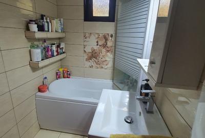 Casa individuala singura in curte, Medeea - 17