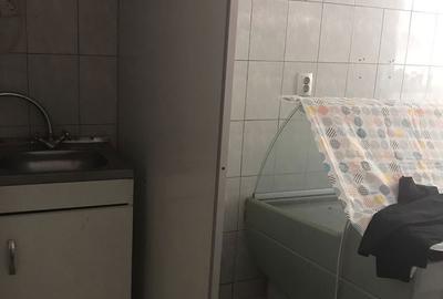 Spațiu comercial, de 10 mp, în Nicolina - 2