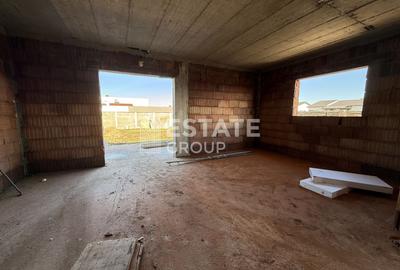 Duplex cu 3 camere cu Canalizare în Moșnița Nouă - 4