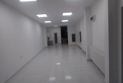 Casă cu 2 camere în Central