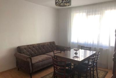Apartament cu 3 camere semidecomandat în Central - 3