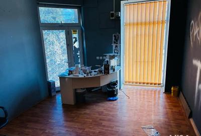 Spațiu comercial, de 50 mp, în Traian - 1