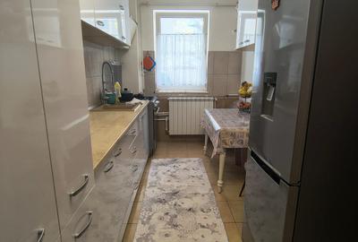 Apartament cu 2 camere semidecomandat, mobilat în Central - 13