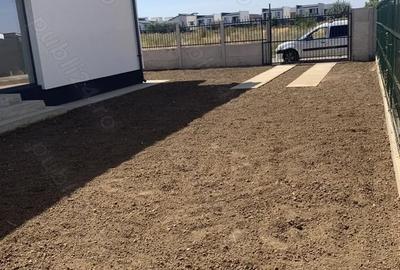 Casă cu 5 camere în Tunari