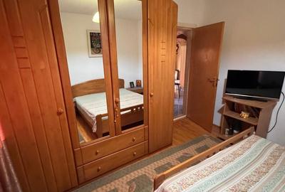 Apartament cu 3 camere decomandat în Central - 1