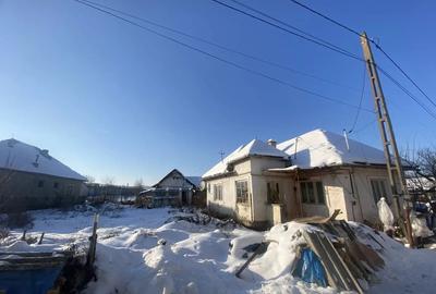 Proprietate de vanzare in Iclod casa + teren 700 mp - 5