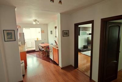 Apartament cu 4 camere semidecomandat în Titan - 3
