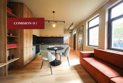 Apartament cu 2 camere semidecomandat, mobilat în Central