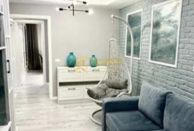 Apartament cu 4 camere decomandat în Nicolina