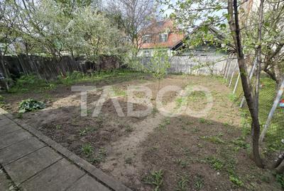 Casă cu 6 camere cu Canalizare în Sub Arini - 11