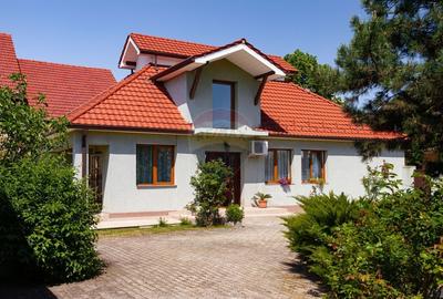 Casa cocheta de vanzare, teren 954 mp, posibil parcelare, in Subcetate - 2