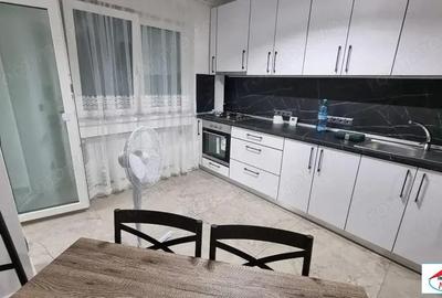 Apartament cu 3 camere în Micro 16 - 12