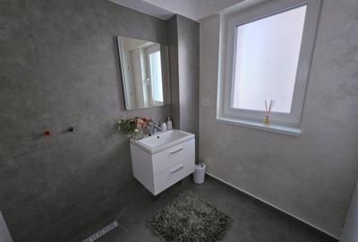 Apartament cu 3 camere decomandat în Nicolina - 3