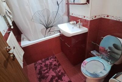 Apartament cu 2 camere semidecomandat în Central - 1