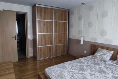 Casă cu 4 camere cu Teren 187 Mp în 1 Decembrie - 16
