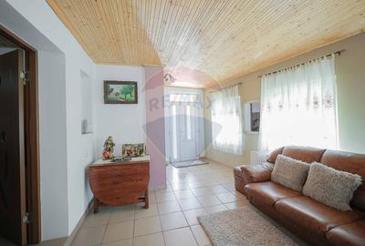 Casa si teren de 1397 mp de vanzare in Ineu, la 18 km de Oradea - 5