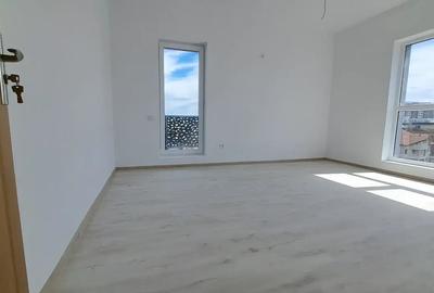 Apartament cu 2 camere decomandat în Theodor Pallady