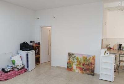 De vanzare 2 spatii comerciale de 60mp fiecare cu locuri de parcare De vanzare 2 spatii comerciale de 60mp fiecare cu locuri de parcare - 6