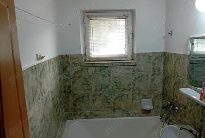 Apartament cu 3 camere decomandat în Mărăței - 2