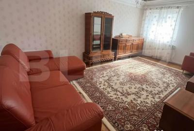Apartament cu 3 camere decomandat în Gruia - 4