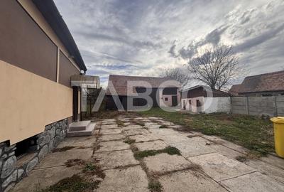 Casa individuala de vanzare cu 3 camere 1020 mp teren in Hamba - 6