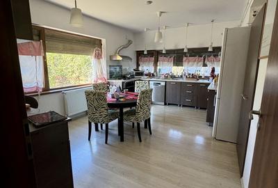 Casă cu 4 camere cu Teren 600 Mp în Gulia - 3