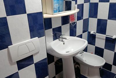 Apartament cu 3 camere decomandat în Racova - 6
