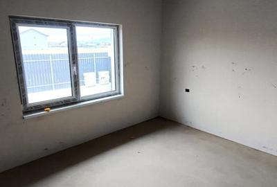 Casa cu proiect modern in Sanpetru langa drum principal Casa cu proiect modern in Sanpetru langa drum principal - 7