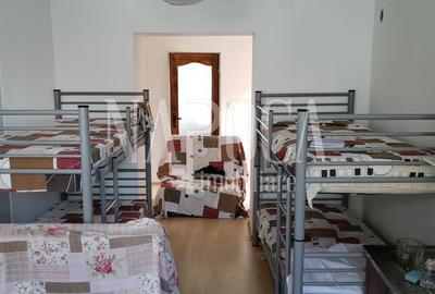 Apartament cu 4 camere semidecomandat, mobilat în Central - 2