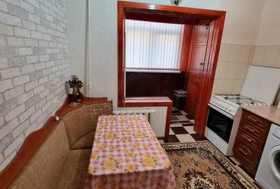 Apartament cu 2 camere în Buziașului