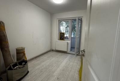 Vanzare apartament de 3 camere Gorjului- CENTRALA PROPRIE - 9