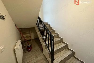 Casă cu 3 camere cu Teren 100 Mp în Buziașului - 2