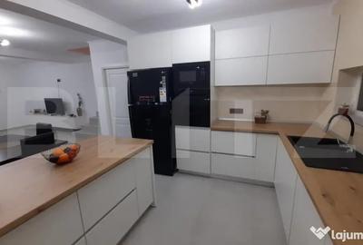 Casă cu 4 camere cu Teren 470 Mp în Livezeni - 10