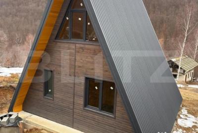 Casă cu 2 camere cu Teren 560 Mp în Hurez - 5