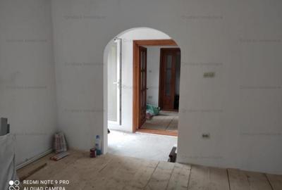 Casă cu 4 camere cu Teren 254 Mp în Apollo - 5