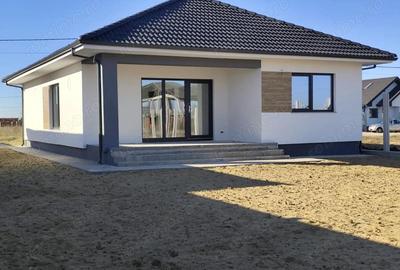 Casa noua, living si 3 dormitoare, de vanzare Santandrei, Bihor - 2