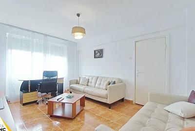 Apartament primitor Ultracentral cu 3 camere pe Bdul Revolutiei - 6