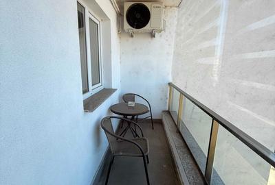 Apartament cu 2 camere, mobilat în Rovine - 1