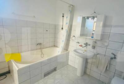 Casă cu 4 camere cu Teren 1511 Mp în Ghiroda - 4