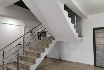 Apartament 2 camere cu curte proprie. - 13