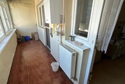 Apartament cu 3 camere decomandat în Central - 3