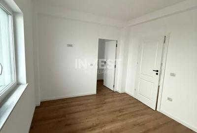 Casă cu 4 camere cu Canalizare în Central - 6